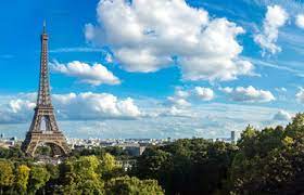 Eiffel Tower Paris Tip: it lights up every night at dusk. 